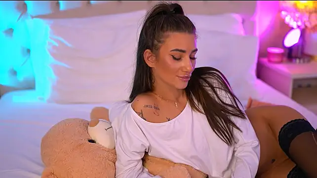 AlessiaHart - Spread love ❤️❤️🧸🧸