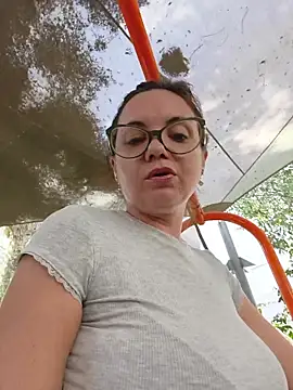 Velvet_Anne - Show boobs