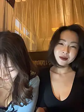 Eva10069 - 棋牌茶馆偷玩儿刺激，全裸1分钟