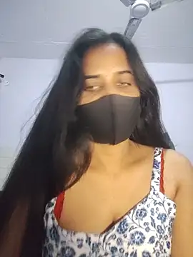 Cute_radhikaa - 200000