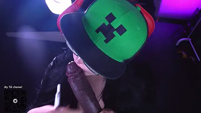 Vulagarmanners_ - EYES CONTACT AND GAG ON COCK