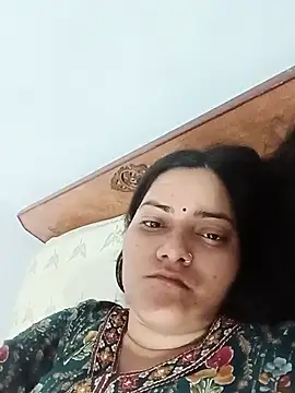 Anushka_Singh0