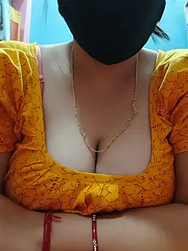 Radhika7979 - See my hot figure