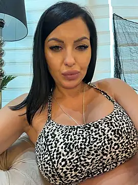 ReynaMorel - 🎃Unlock my naughty side🎃