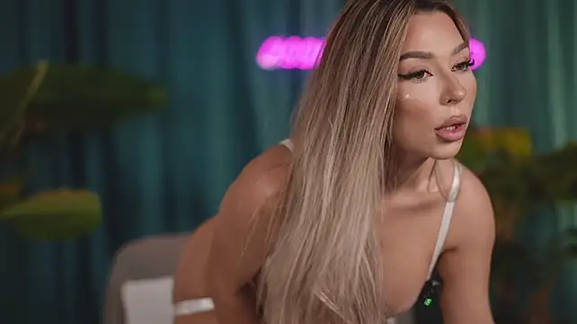 Assmerising - Make my pussy soaking wet 💦