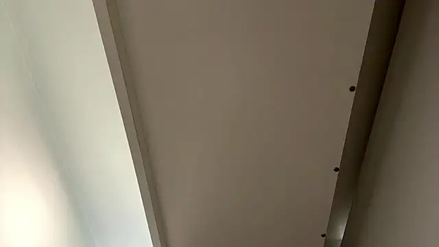AngellaOlano - Show my legs, caress them