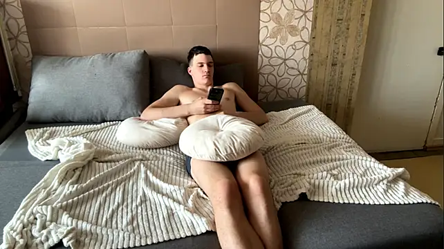 Rosa_mike1 - STICK 2 FINGERS IN PUSSY!