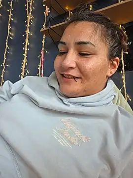 Hausverbot3 - huge squirt show i fist my pussy