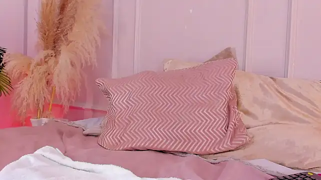 Mariapettit - ⭐fingering ass (doggy)⭐