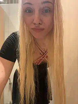 Badblondie - «Hey, Blondie, get freaky!»