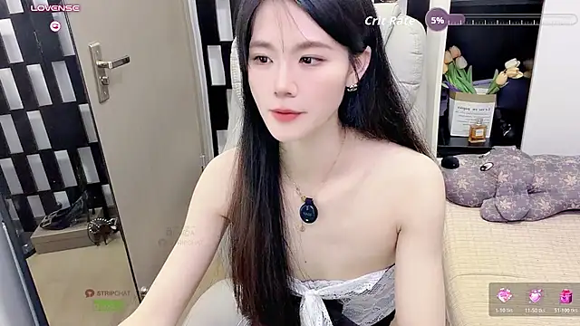 Yueyue-MM - 下空M腿+小粉控制2分钟