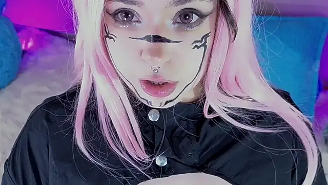 BizzyNoar - blowjob and handjob full saliva