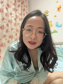 TangTang0530 - M腿抖胸