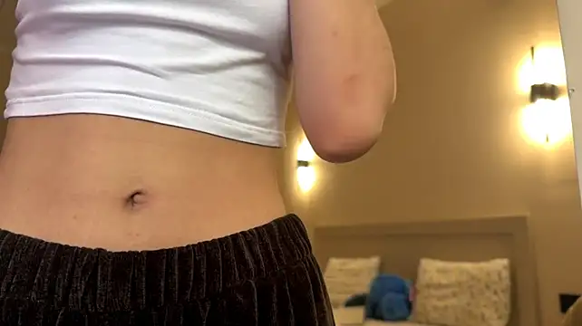 OnaChicalace - body tease