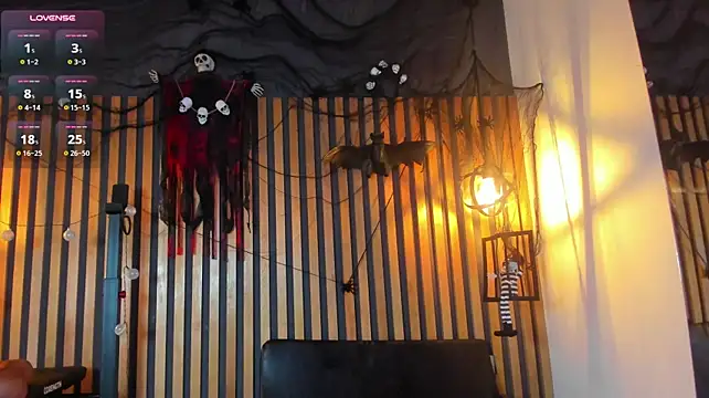 Kora__65 - Body Tour + Pants and panty off