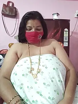 Tamil_lathikaaa - Nude show on dress