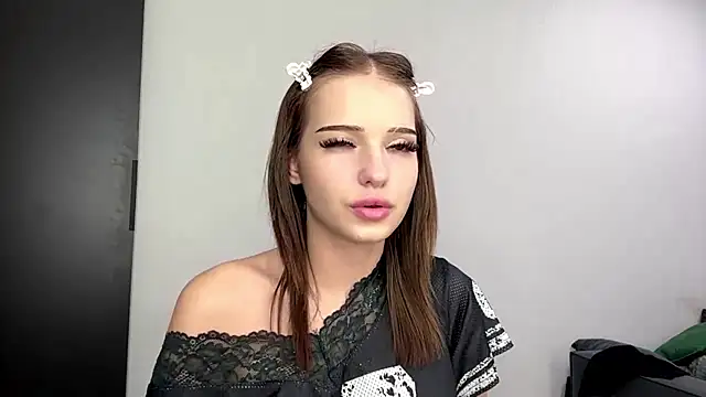 AngellaOlano - Spank my little butt x5