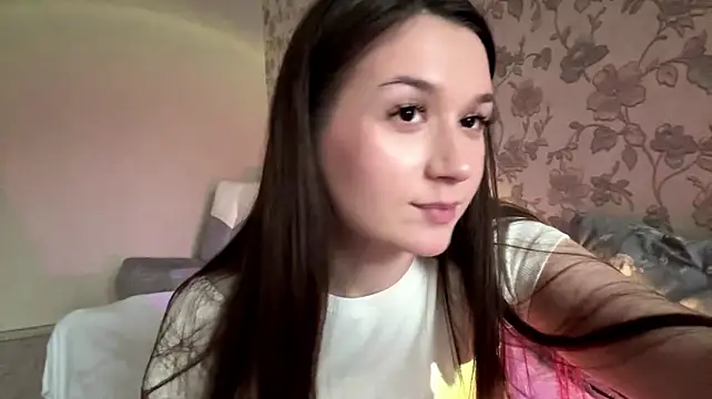 Emilylovetokens - 🤍masturbate my kitty under panties 💓