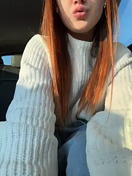 RubyRiot - lets take off my bra 😊