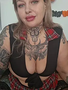 CandyCurvess - hot 3 vid LT