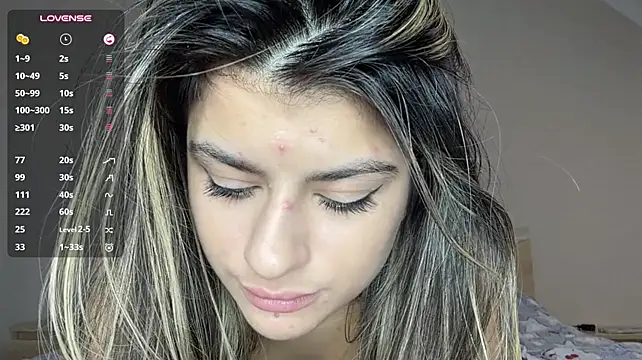 LeonoraCorrow - take off my bra