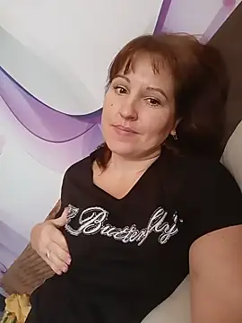 ViolettaLove888 - Take off shirt