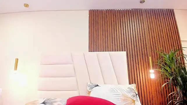 BetsyBennet_ - TIT FUCK + SPIT