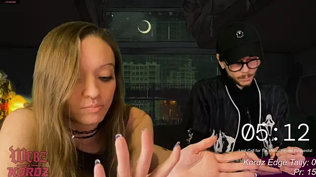 Webzandkordz - Upside downFacefuck Cumshow @ Goal!