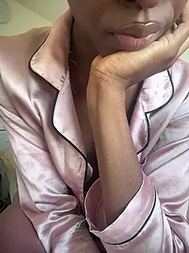 SexySkai - Pants Off🥵