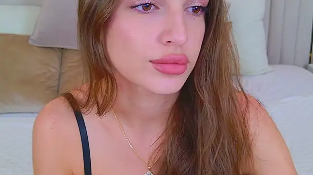 BellaHalles - sexy shower video in pm
