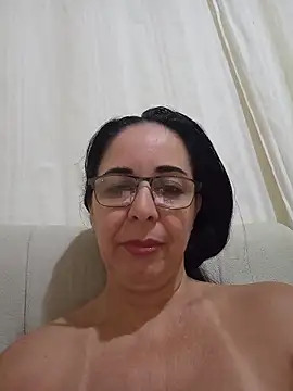 Regina475 - Sitting with her pussy on the dildo