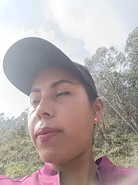 _andrea30 - Two fingers in ass