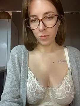 MommmyYummy - Make mommy creamy cum❤️