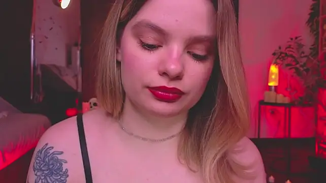 Hottie_Jane - rub clit