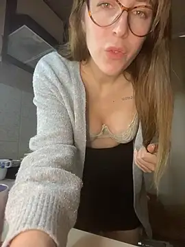 MommmyYummy - Make mommy creamy cum❤️