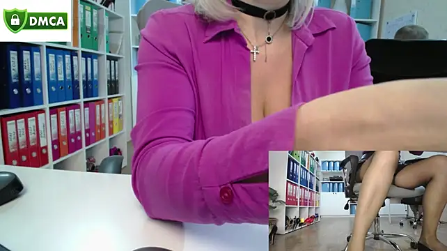 Secret-office - Bring me to orgasm;)