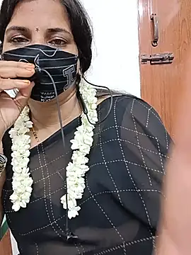Tamil-HoneyQueen - Too buy gold bangles