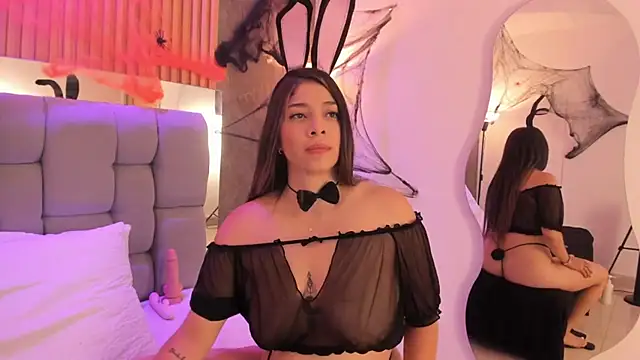Ariana_smith04
