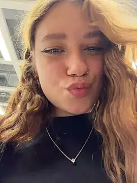 Lucy-joy - HARD PUSSY FINGERING