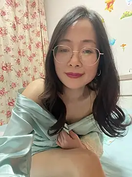 TangTang0530 - M腿抖胸