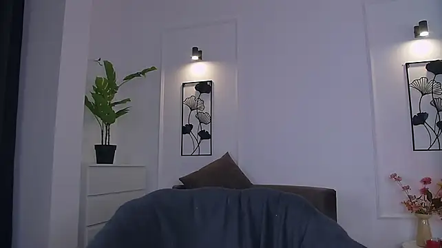 IsabellRayy - Ride dildo
