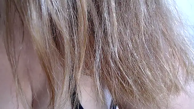 Kelly_Kitty_BR - Peitoes + 3 Videos c mais de 10 min cada
