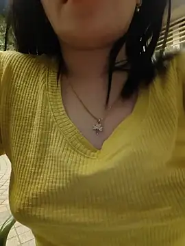 Mina-02 - Taking off your skirt in public