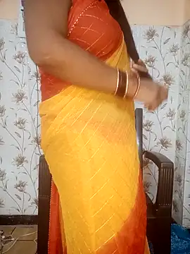 Pooja-121 - Mujhe dildo Lena