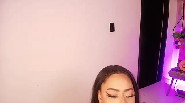 Val_daniiels - BOUNCE BOOBS AND RIDE TORSO