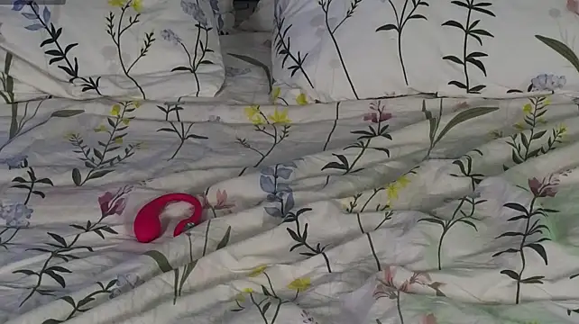 RianaRey - undress me