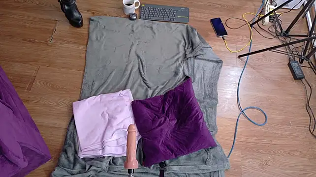 Emma_sexxy - CONTROL SEXMACHINE X 2 MN😈