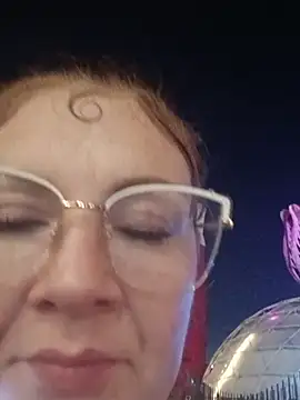 Nakedgarbageperson - Walk tits out 2 minutes 😱