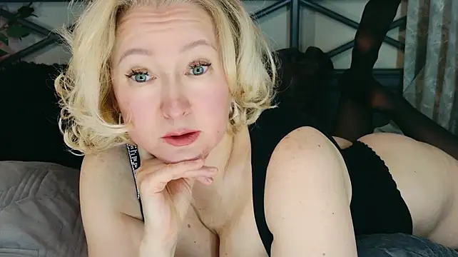 Mia_Wintermood - if you want I will undress for you