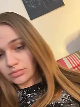 DollXXX34 - Naked